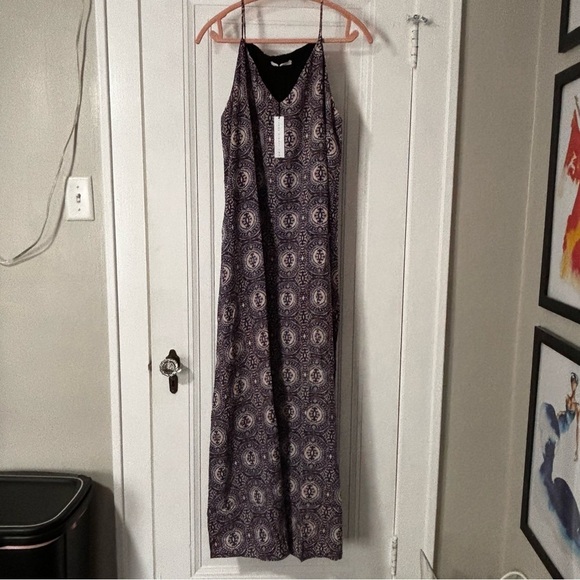 Revolve Lanston Three Eighty Two New navy blue maxi dress Large - Picture 5 of 7